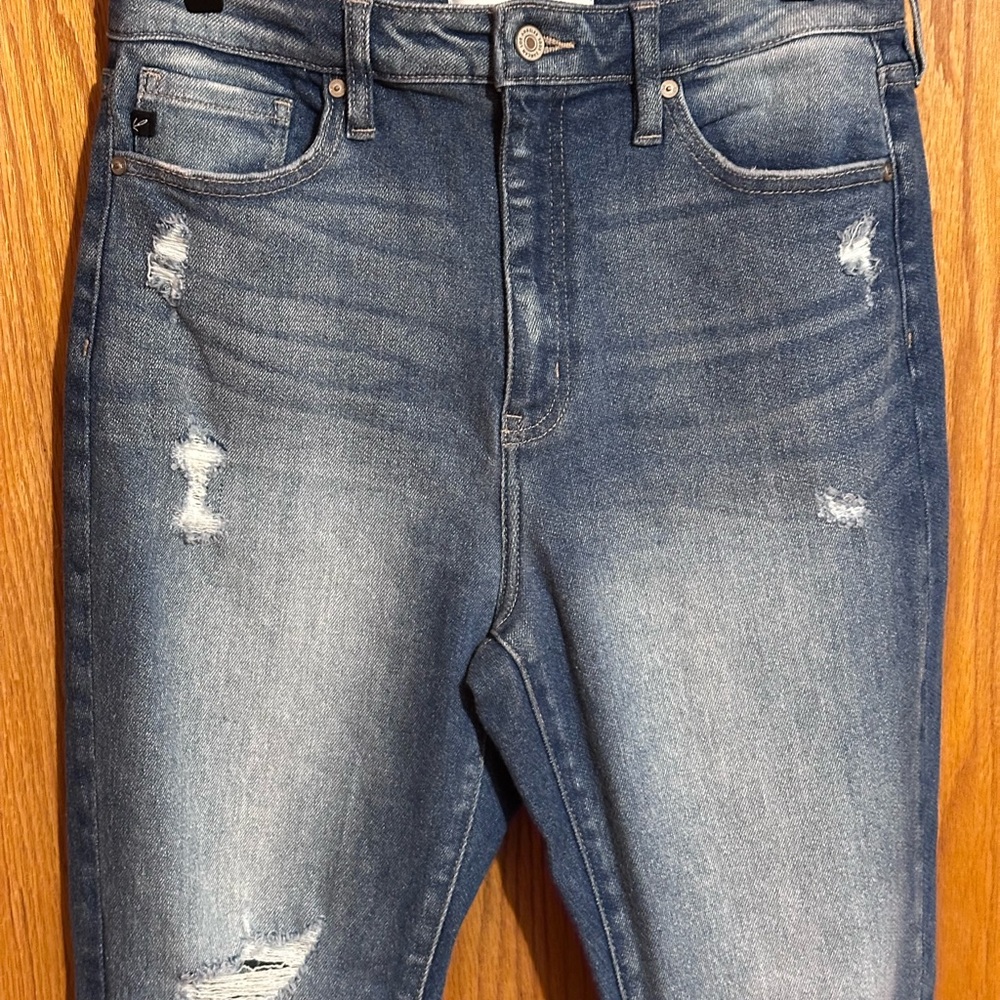 Kancan‎ women’s jeans sz 29 raw hem distressed high rise - Picture 2 of 9